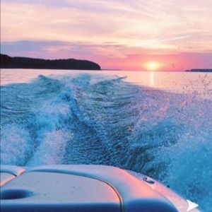 Meet your Posher, Abi